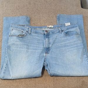 Wrangler Men's Slim Straight Light Blue Jeans 42 X 30